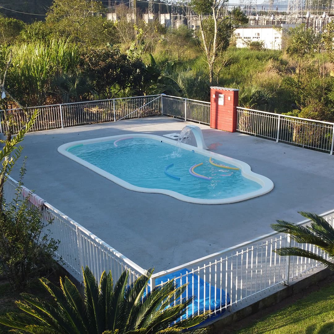 Área da piscina do Sítio Garcia